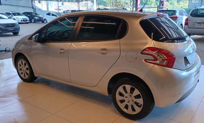 Peugeot 208 Active/Active Pack 1.5 Flex 8V 5p 2014 Flex-4
