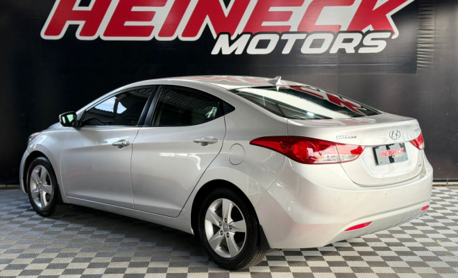 Hyundai Elantra GLS 2.0 16V Flex Aut. 2014 Flex-0