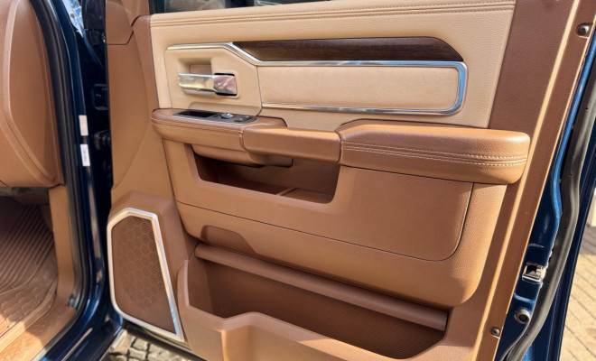 RAM 2500 LARAMIE  6.7 TDI  CD 4x4 Diesel 2023 Diesel-4