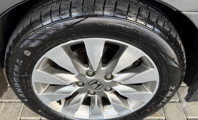 Honda Civic Sed. LXL/ LXL SE 1.8 Flex 16V Aut. 2011 Flex-4