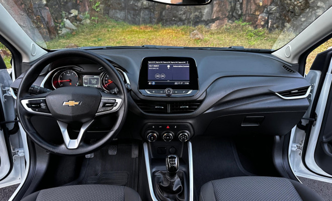GM - Chevrolet ONIX SEDAN Plus LTZ 1.0 12V TB Flex Aut. 2023 Flex-10