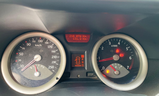 Renault Megane Sedan Dynamique 2.0 16V Aut. 2009 Flex-0