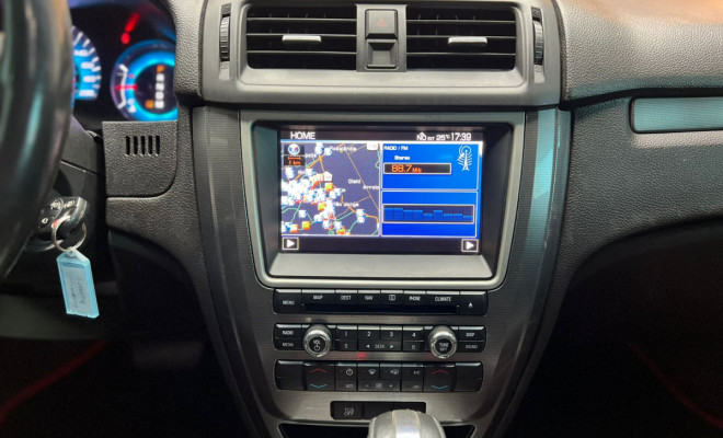 Ford Fusion SEL 3.0 V6 AWD 24V 243cv Aut. 2011 Flex-9