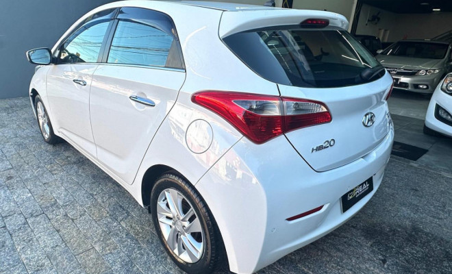Hyundai HB20 Premium 1.6 Flex 16V Aut. 2014 Flex-4