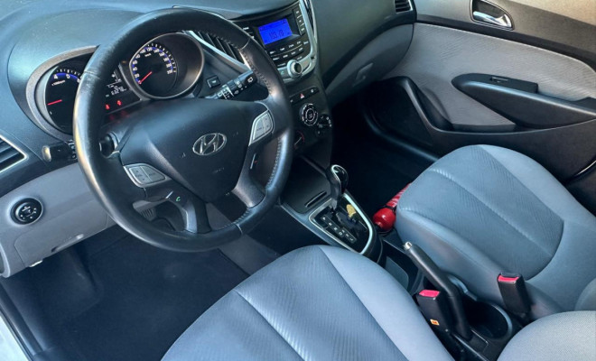 Hyundai HB20 Premium 1.6 Flex 16V Aut. 2014 Flex-6