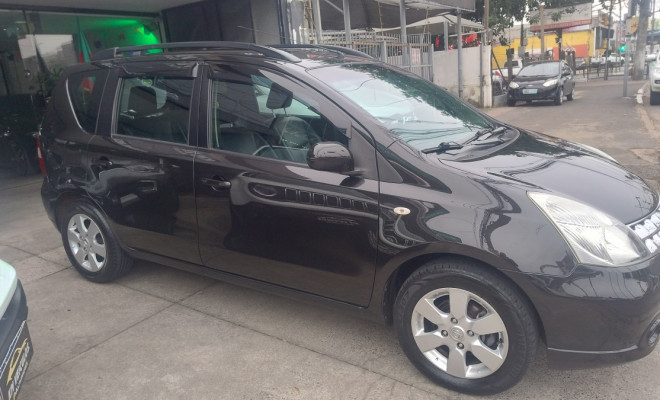 Nissan LIVINA SL 1.8 16V Flex Fuel Aut. 2012 Flex-16