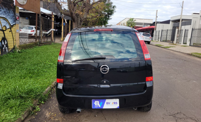 GM - Chevrolet Meriva 1.8/ CD 1.8 MPFI 8V 102cv 5p 2004 Gasolina-4