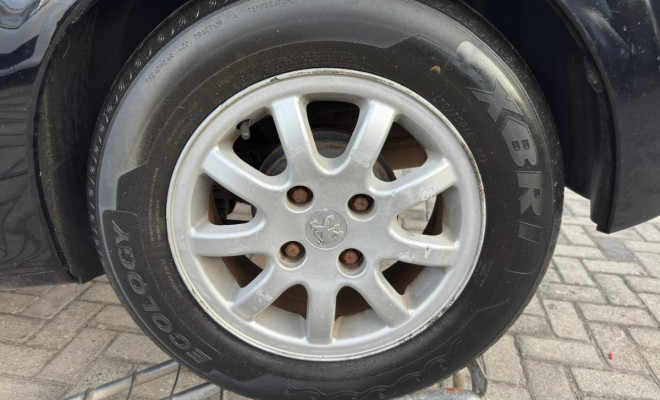 Peugeot 207 XR 1.4 Flex 8V 3p 2013 Flex-13