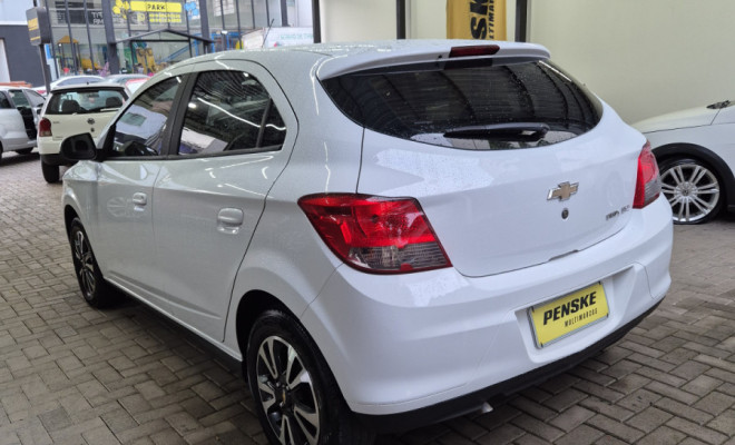 Chevrolet Onix Hatch LTZ 1.4 Automático 2016-1