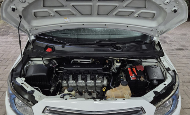 Chevrolet Onix Hatch LTZ 1.4 Automático 2016-7