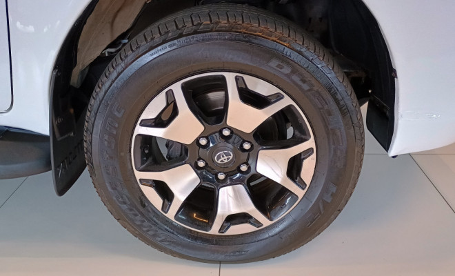 Toyota Hilux CD SRX 4x4 2.8 TDI 16V Diesel Aut. 2019 Diesel-8
