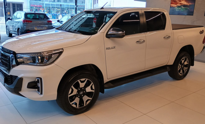 Toyota Hilux CD SRX 4x4 2.8 TDI 16V Diesel Aut. 2019 Diesel-2