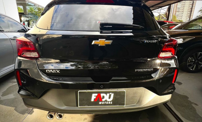 GM - Chevrolet ONIX HATCH PREM. 1.0 12V TB Flex 5p Aut. 2024 Flex-15