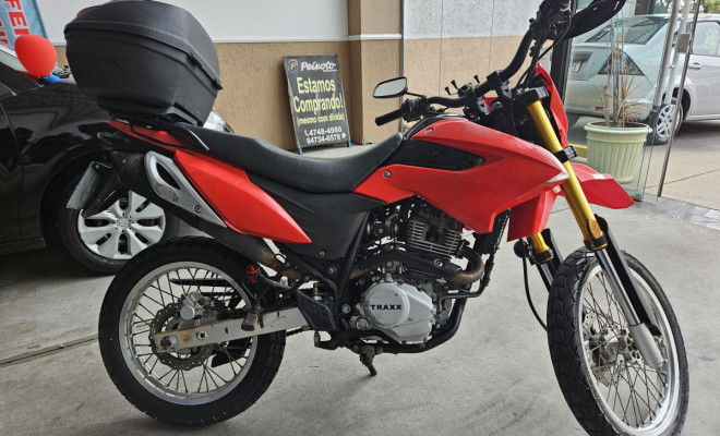 TRAXX JH 250-8 TSS 250 2016 Gasolina-0