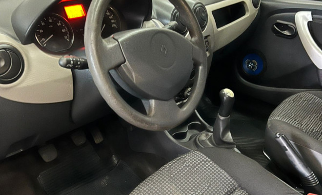 Renault SANDERO Expression Hi-Flex 1.0 16V 5p 2009-3
