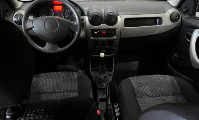Renault SANDERO Expression Hi-Flex 1.0 16V 5p 2009-2