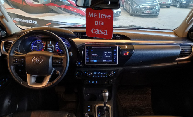 Toyota Hilux CD SRV 4x4 2.8 TDI Diesel Aut. 2019 Diesel-6