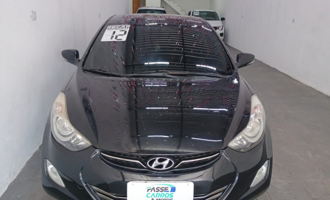 Hyundai Elantra GLS 1.8 16V Aut. 2012 Flex-14