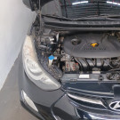 Hyundai Elantra GLS 1.8 16V Aut. 2012 Flex-4