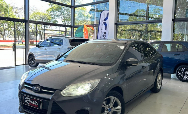 Ford Focus Sedan 2.0 16V/2.0 16V Flex 4p Aut. 2015 Flex