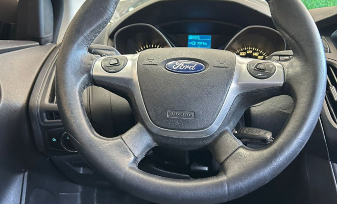 Ford Focus Sedan 2.0 16V/2.0 16V Flex 4p Aut. 2015 Flex-10