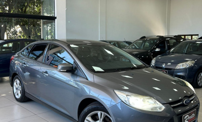 Ford Focus Sedan 2.0 16V/2.0 16V Flex 4p Aut. 2015 Flex-0