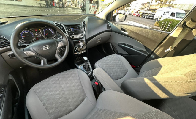 Hyundai HB20S Premium 1.6 Flex 16V Aut. 4p 2017 Flex-4
