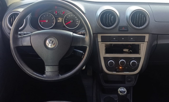 VW - VolksWagen VOYAGE 1.0/1.0 City Mi Total Flex 8V 4p 2011 Flex-6