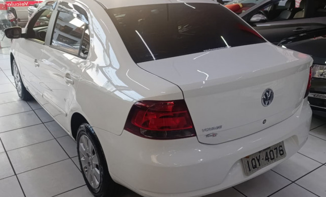 VW - VolksWagen VOYAGE 1.0/1.0 City Mi Total Flex 8V 4p 2011 Flex-3