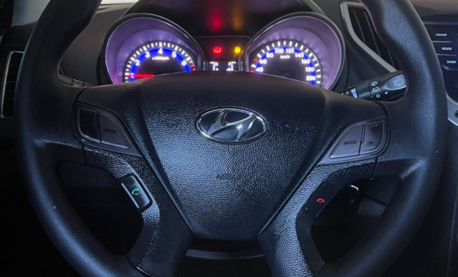 Hyundai HB20 C./C.Plus/C.Style 1.6 Flex 16V Mec. 2014 Flex-8