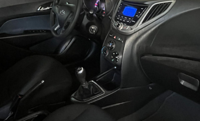 Hyundai HB20 C./C.Plus/C.Style 1.6 Flex 16V Mec. 2014 Flex-10