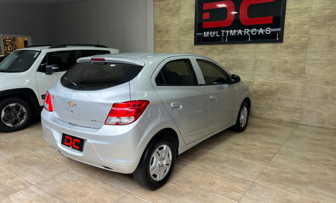 GM - Chevrolet ONIX HATCH LT 1.0 8V FlexPower 5p Mec. 2016 Flex-4