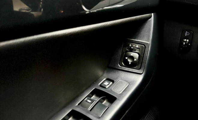 Mitsubishi Lancer 2.0 16V 160cv Mec. 2013 Flex-6