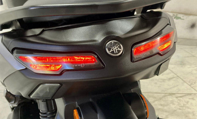 YAMAHA NMAX Connected 160 ABS 2025 Gasolina-3