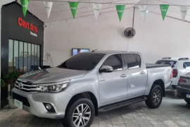 Toyota Hilux CD SRX 4x4 2.8 TDI 16V Diesel Aut. 2016 Diesel