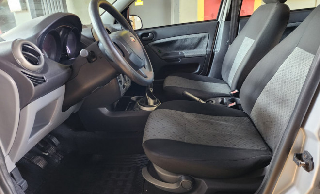 Ford Fiesta 1.0 8V Flex/Class 1.0 8V Flex 5p 2014 Flex-5