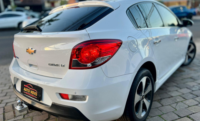 GM - Chevrolet CRUZE HB Sport LT 1.8 16V FlexP. 5p Aut 2013 Flex-4
