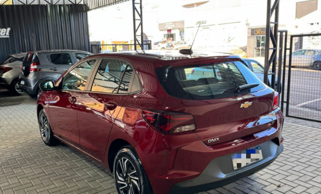 GM - Chevrolet ONIX HATCH LT 1.0 12V Flex 5p Mec. 2024 Flex-2