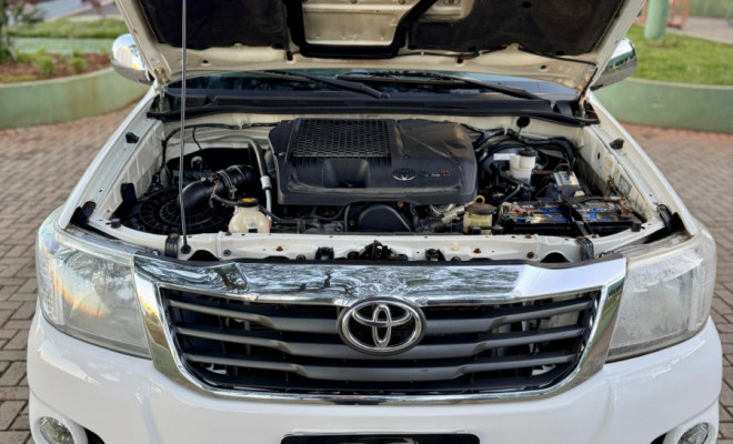 Toyota Hilux CD D4-D 4x4 3.0 TDI Dies. Mec. 2015 Diesel-7