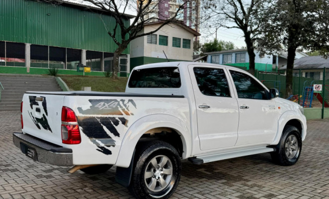 Toyota Hilux CD D4-D 4x4 3.0 TDI Dies. Mec. 2015 Diesel-11