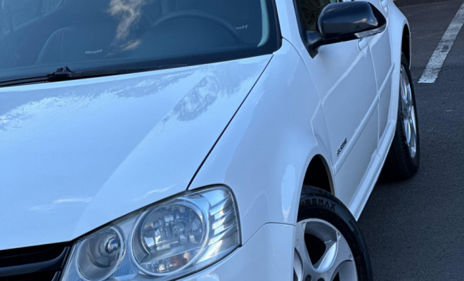 VW - VolksWagen Golf 1.6 Mi Total Flex 8V 4p 2011 Flex-4