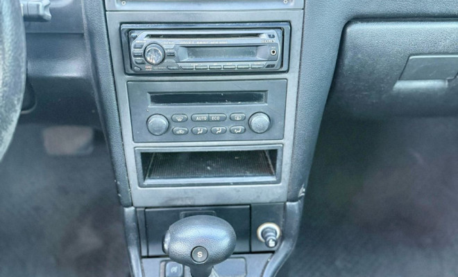 GM - Chevrolet Astra Eleg. 2.0 MPFI FlexPower 8V 5p Aut 2005 Flex-8