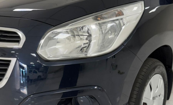 GM - Chevrolet SPIN LS 1.8 8V Econo.Flex 5p Mec. 2014 Flex-13