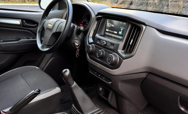 GM - Chevrolet S10 Pick-Up Advantage 2.5 Flex 4x2 CD 2020 Flex-4