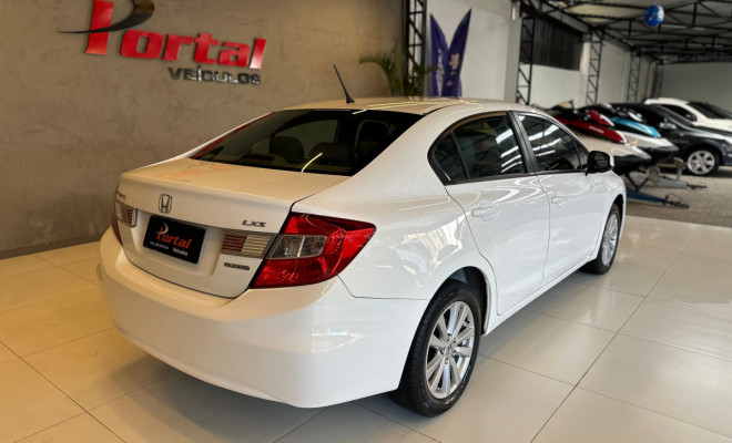 Honda Civic Sedan LXS 1.8/1.8 Flex 16V Aut. 4p 2015 Flex-3