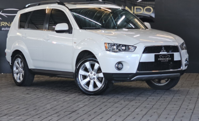 Mitsubishi OUTLANDER 3.0/ GT 3.0 V6 Aut. 2012 Gasolina-9
