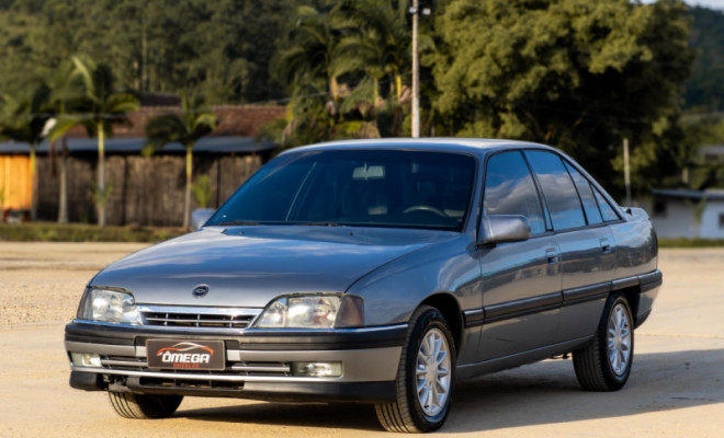 GM - Chevrolet Omega GLS 2.2 / 2.0 1997 Gasolina