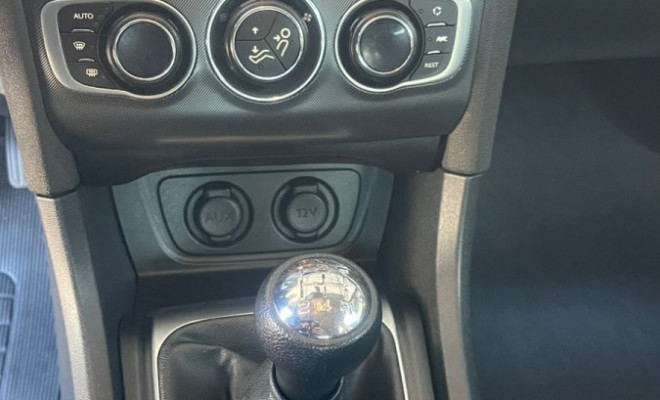 Citroën C4 LOUNGE Tendance 2.0 Flex 4p Mec. 2014 Flex-9
