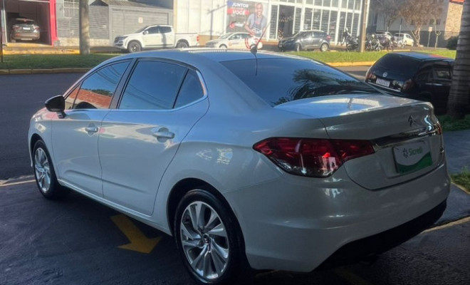 Citroën C4 LOUNGE Tendance 2.0 Flex 4p Mec. 2014 Flex-6
