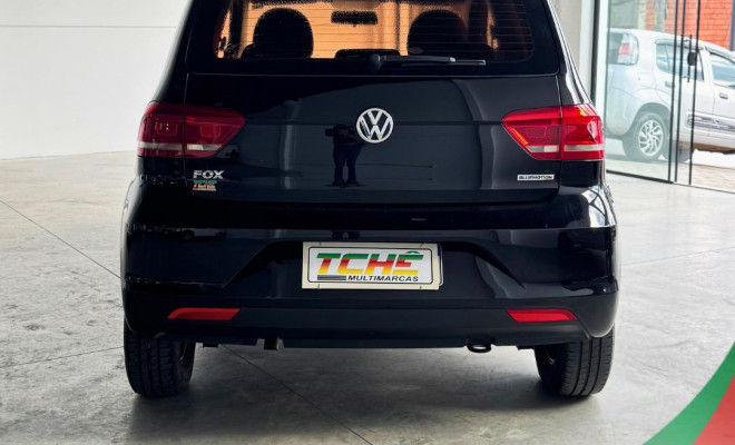 VW - VolksWagen Fox BLUEMOTION 1.0 Mi Total Flex 12V 5p 2015 Flex-1
